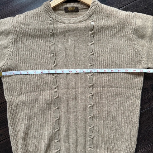 Vintage Aramis Beige Knit Sweater - Picture 10 of 10